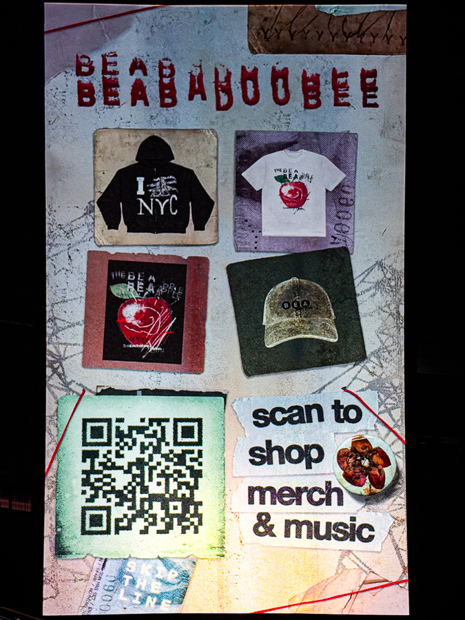 Beabadoobee 29