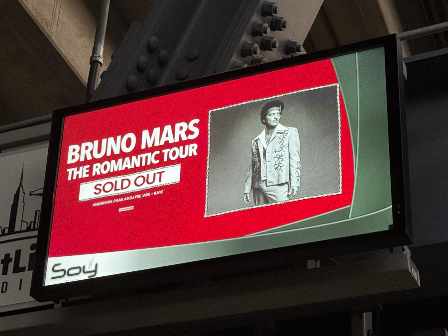Bruno Mars 11