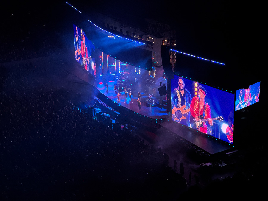 Bruno Mars 60