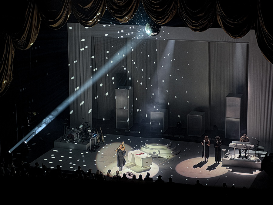 Jessie Ware 55